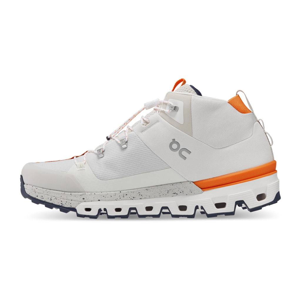 ON Cloudtrax - Athletic Shoes