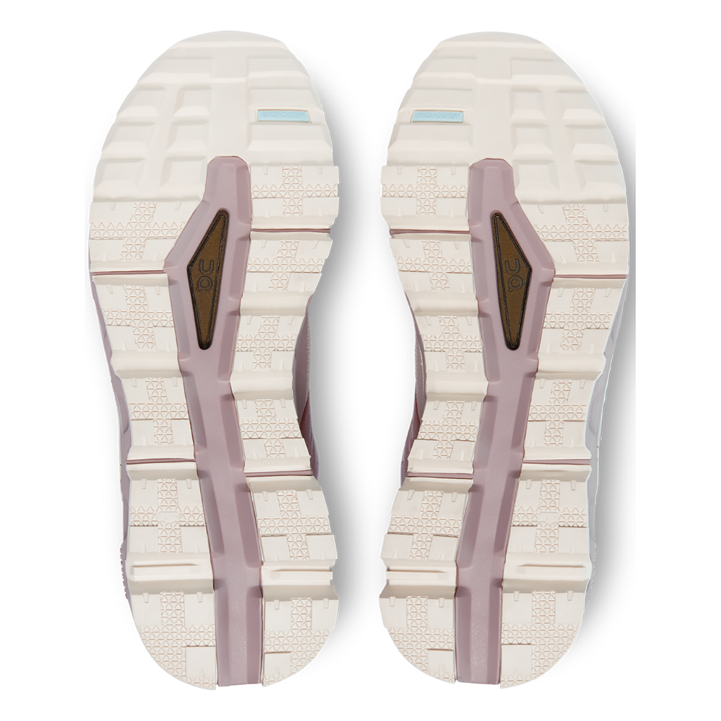 ON Cloudtrax - Athletic Shoes