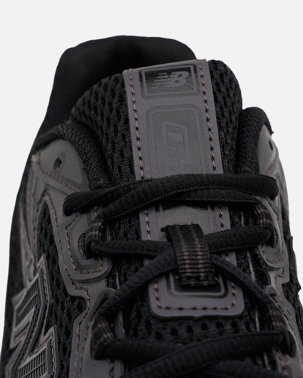 New Balance 740 Black/Black - Sneakers
