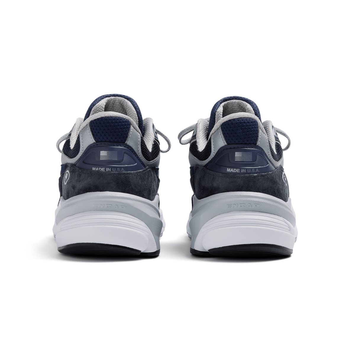 New Balance Men's M990NV6 Navy/White - Sneakers