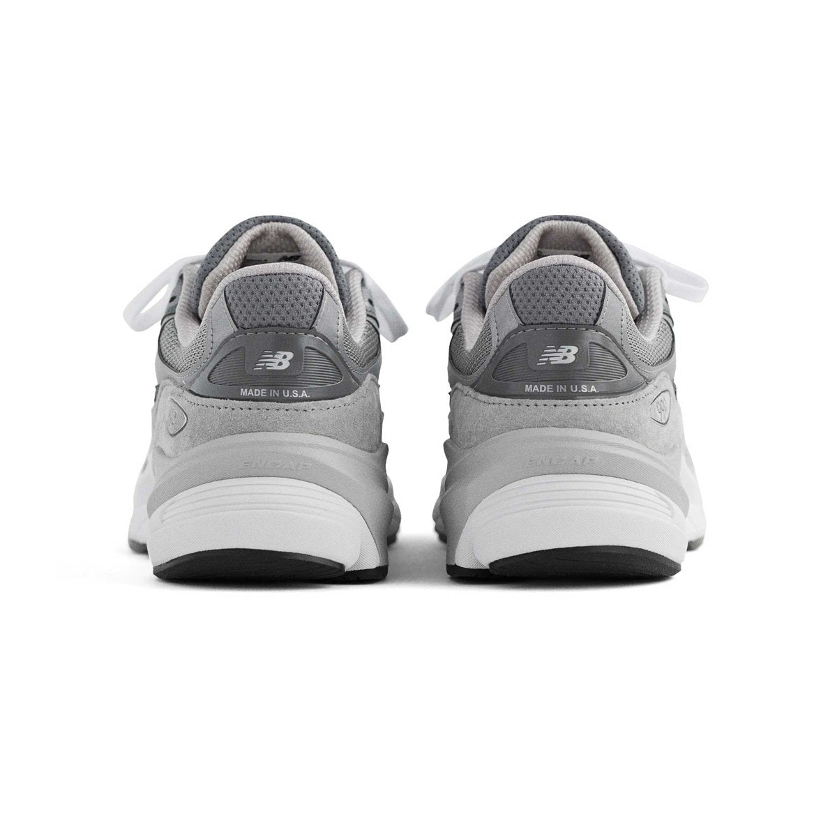 New Balance Women's W990GL6 Grey - Sneakers