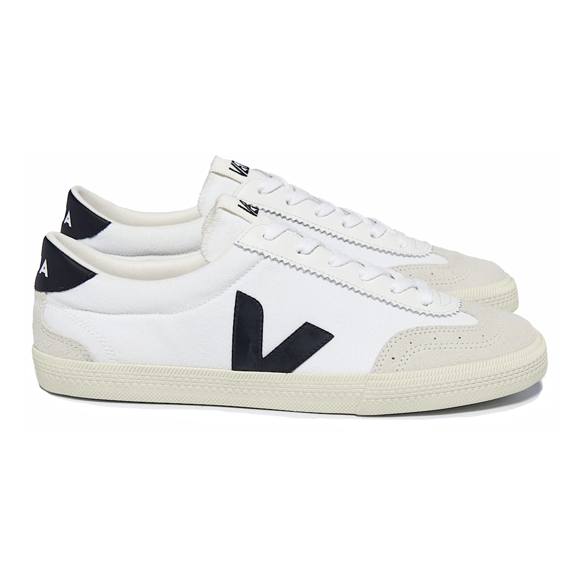 VEJA Volley - Athletic Shoes
