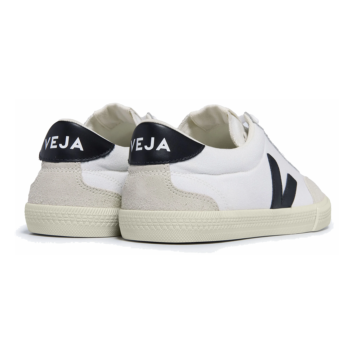 VEJA Volley - Athletic Shoes