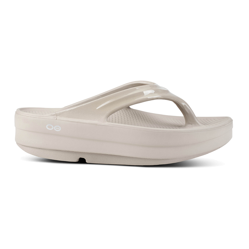 Oofos Oomega - Sandals